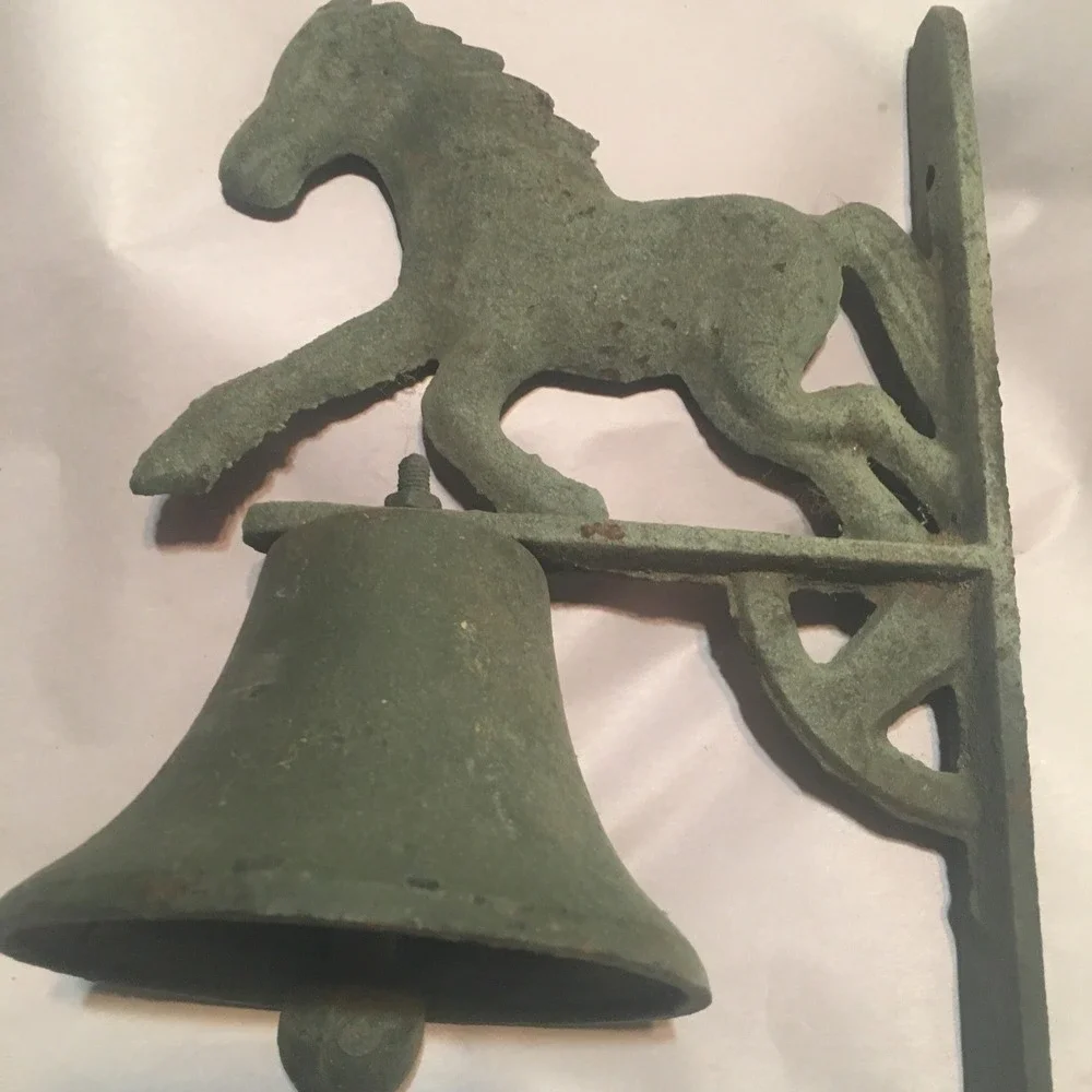 VINTAGE CAST IRON DOOR BELL WITH HORSE WALL MOUNT METAL Patina Needs String